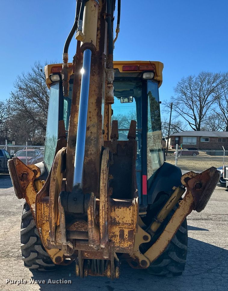 image for item DQ6259 2005 John Deere 310G backhoe