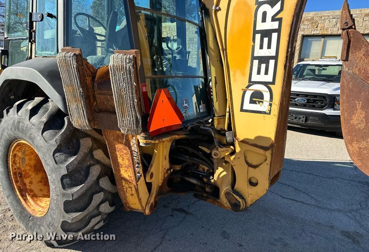 image for item DQ6259 2005 John Deere 310G backhoe