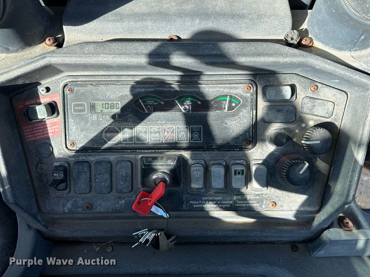 image for item DQ6259 2005 John Deere 310G backhoe