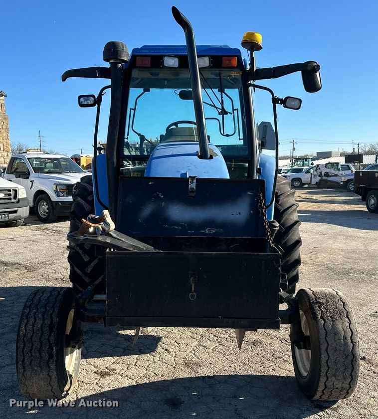 image for item DQ6260 2003 New Holland TS100 tractor