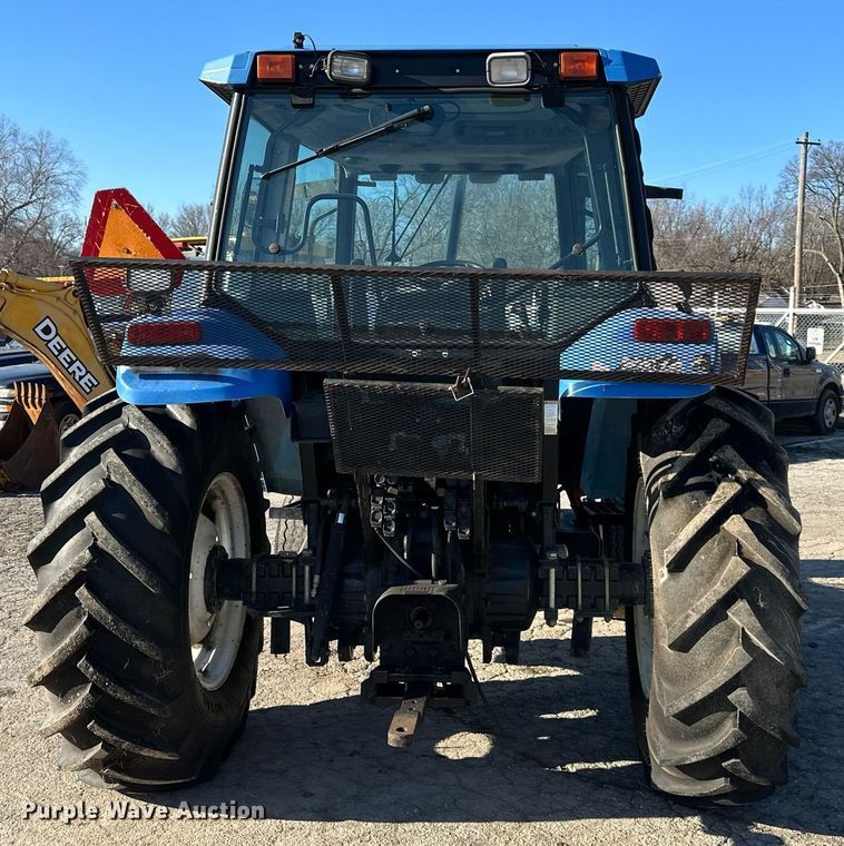 image for item DQ6260 2003 New Holland TS100 tractor