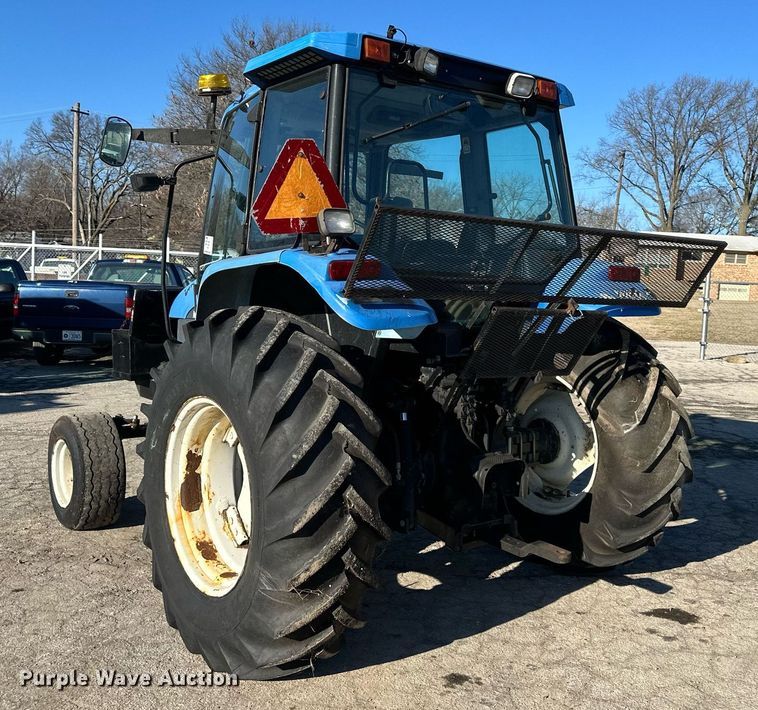image for item DQ6260 2003 New Holland TS100 tractor