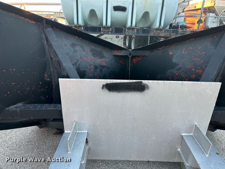 image for item DQ6262 Balderson BV11 V-plow