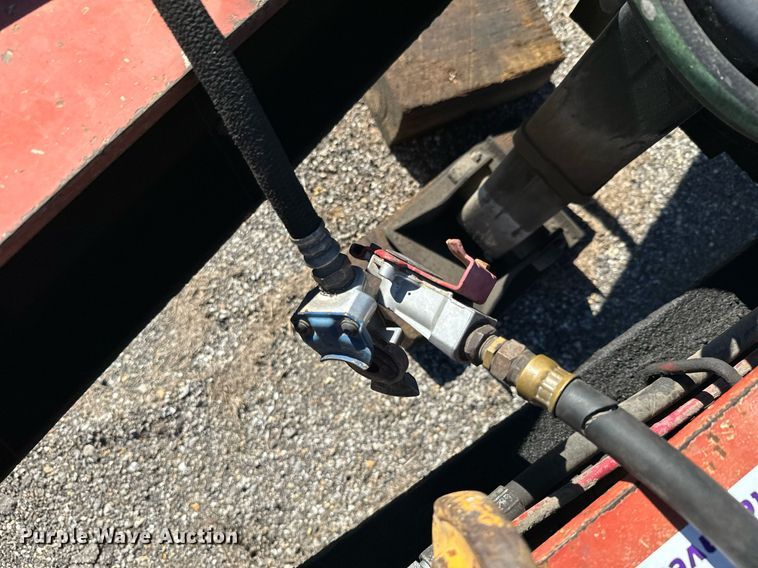 image for item DQ6297 2006 Trail-Eze TE401 tilt deck equipment trailer