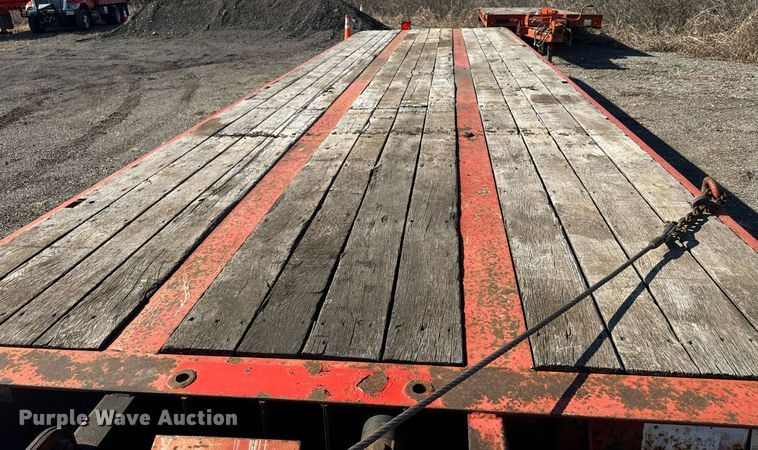 image for item DQ6297 2006 Trail-Eze TE401 tilt deck equipment trailer