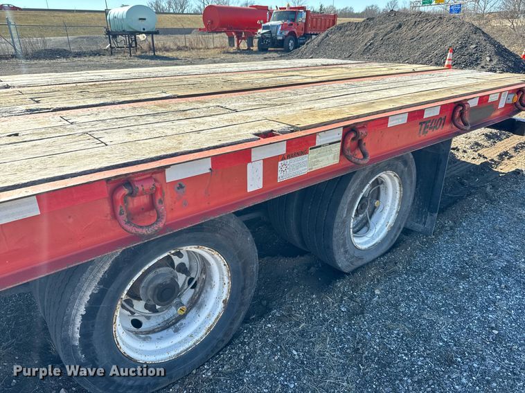 image for item DQ6297 2006 Trail-Eze TE401 tilt deck equipment trailer