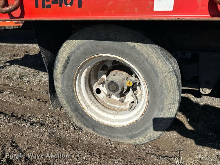 image for item DQ6297 2006 Trail-Eze TE401 tilt deck equipment trailer