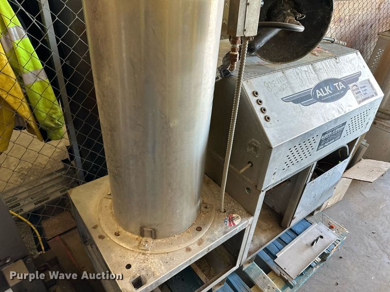 image for item DQ6306 2013 Alkota 4201B-AEUL hot pressure washer