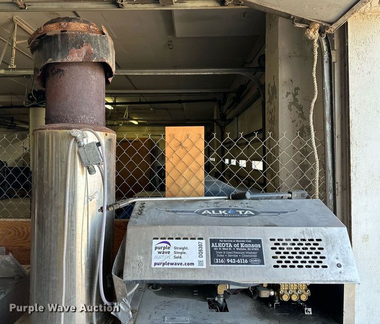 image for item DQ6307 2012 Alkota 4201T-NG-UL hot pressure washer