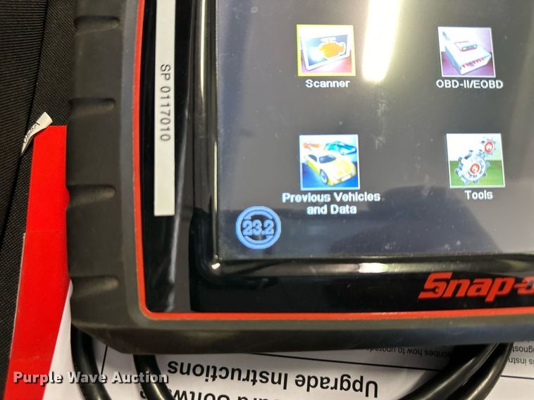 image for item DQ6310 2016 Snap-On Solus Edge oscilloscope