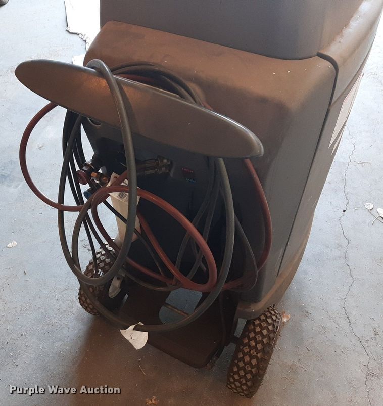 image for item DV9826 Robinair Cooltech 34700Z refrigerant recycler