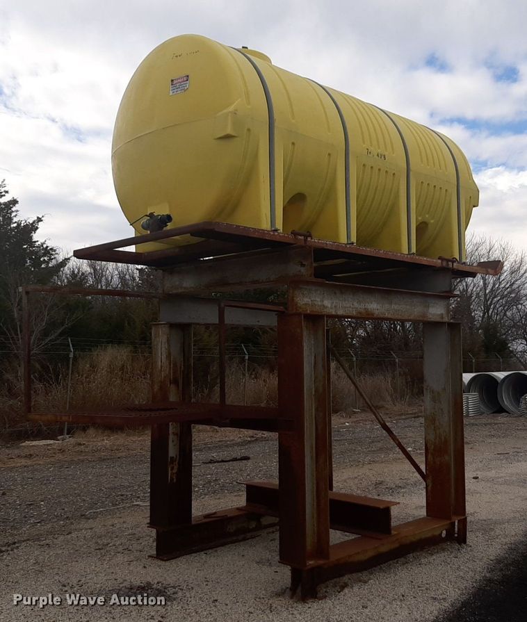 image for item DV9888 Salt brine tank