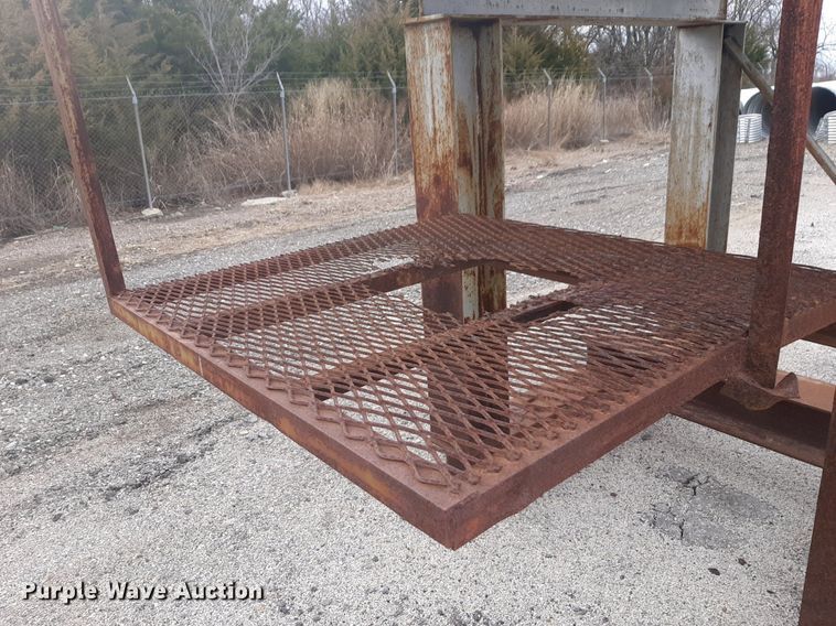 image for item DV9888 Salt brine tank