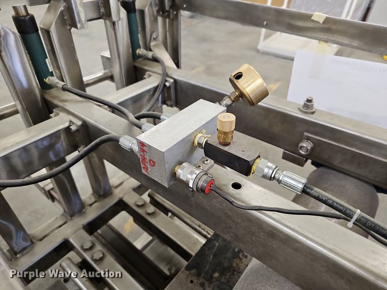 image for item NE9491 2007 PWM Compactor asphalt kneading compactor