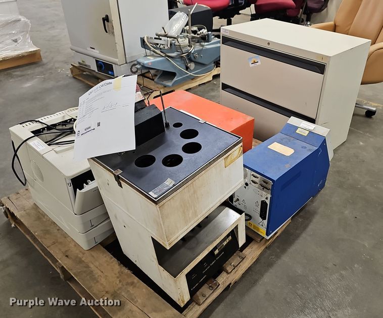 image for item NE9494 Office equipment