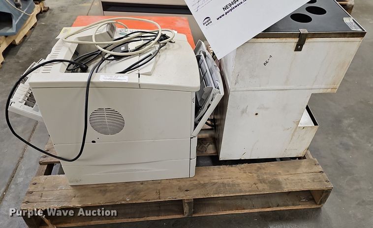 image for item NE9494 Office equipment