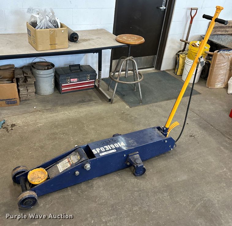 image for item NJ9311 NAPA 791-6620E floor jack