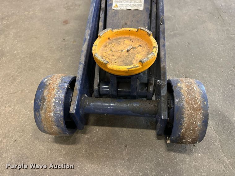 image for item NJ9311 NAPA 791-6620E floor jack