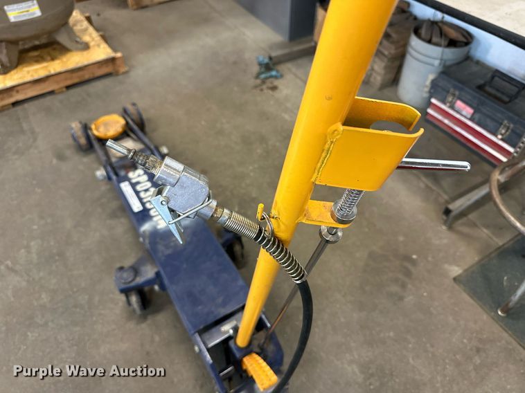 image for item NJ9311 NAPA 791-6620E floor jack