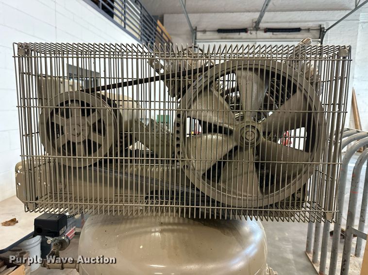 image for item NJ9312 1994 Wayne air compressor 