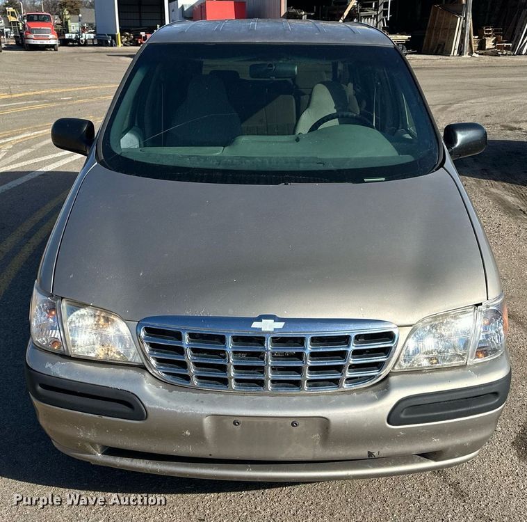 image for item NJ9315 1999 Chevrolet Venture van