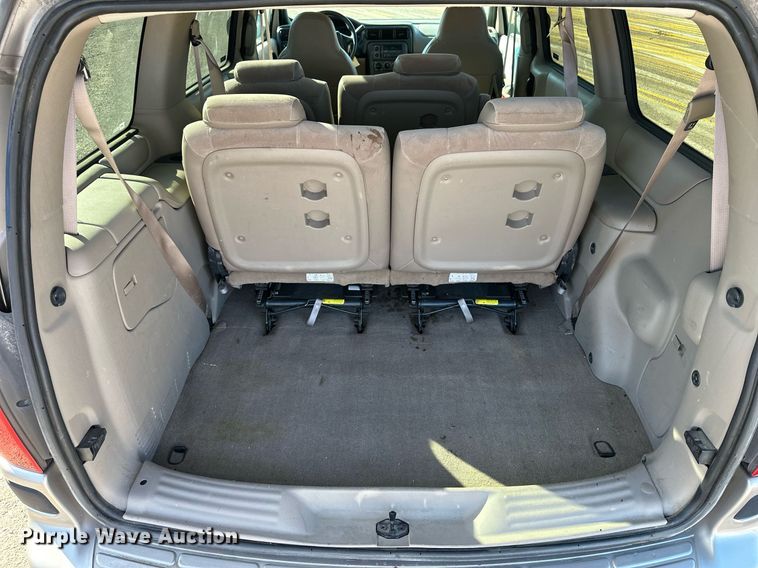 image for item NJ9315 1999 Chevrolet Venture van