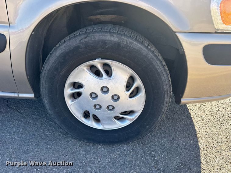 image for item NJ9315 1999 Chevrolet Venture van