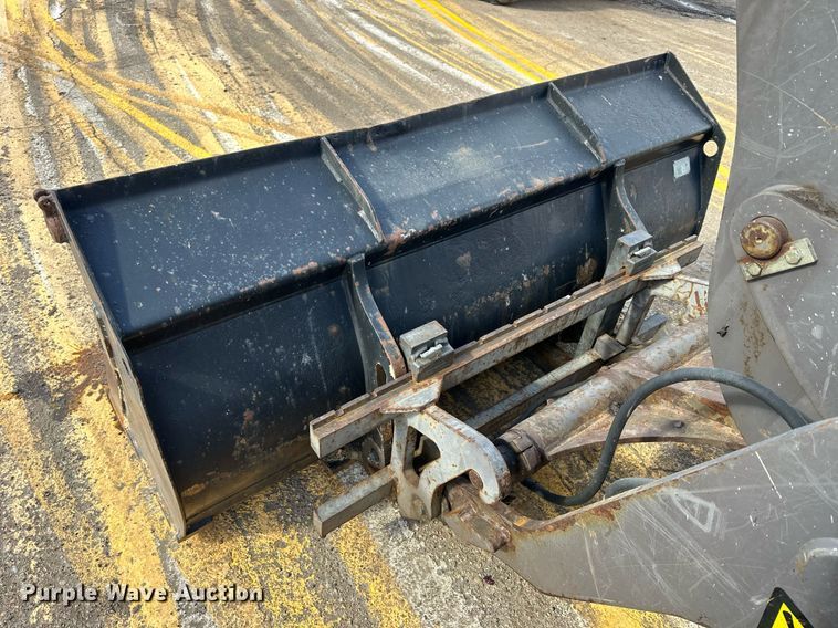 image for item NJ9316 2005 Volvo L30B wheel loader