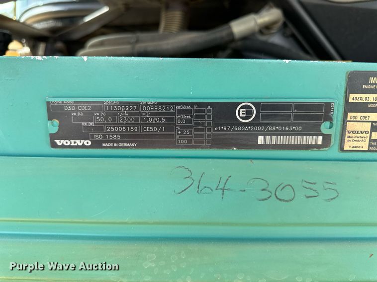 image for item NJ9316 2005 Volvo L30B wheel loader