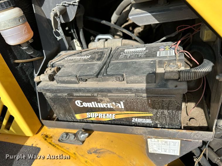 image for item NJ9316 2005 Volvo L30B wheel loader