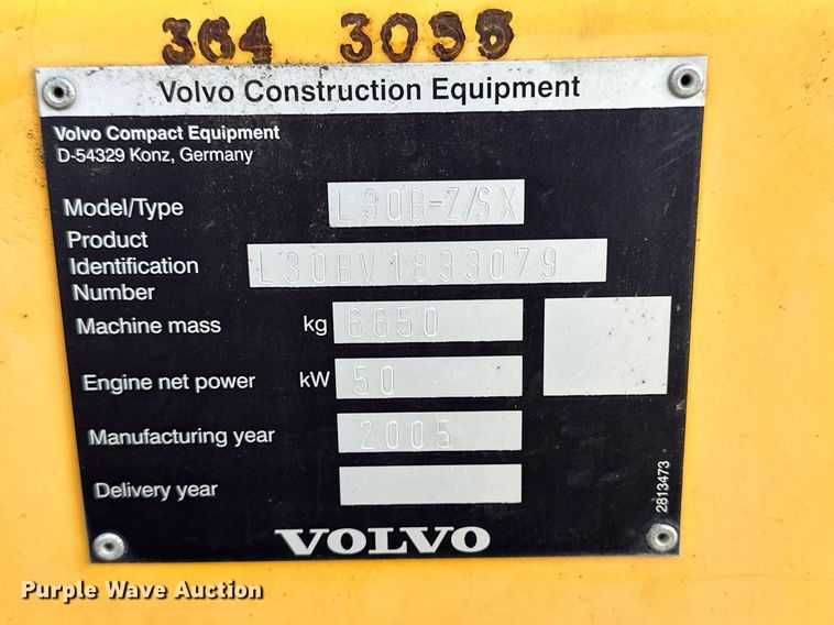 image for item NJ9316 2005 Volvo L30B wheel loader