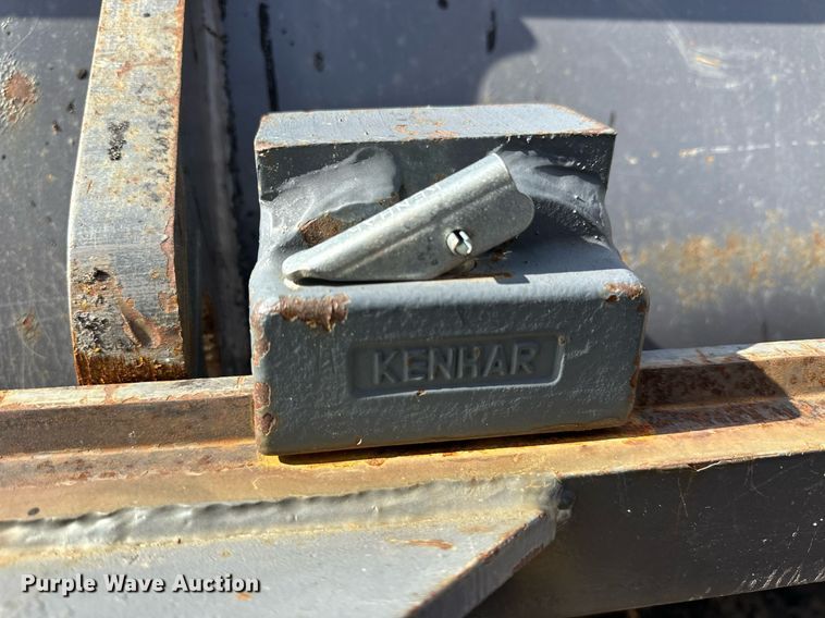 image for item NJ9317 2004 Volvo L30B wheel loader