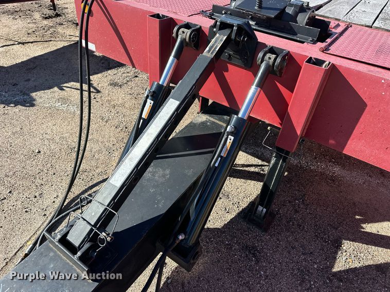 image for item NJ9319 2004 Landoll 345C-35 tilt deck equipment trailer