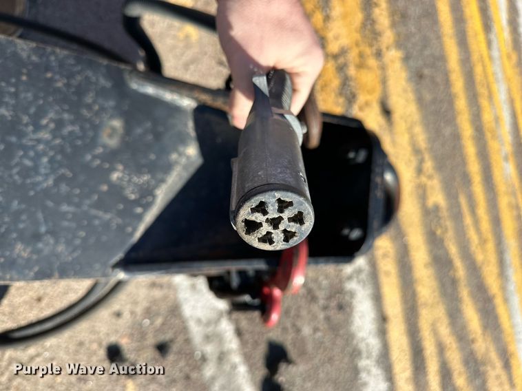 image for item NJ9319 2004 Landoll 345C-35 tilt deck equipment trailer