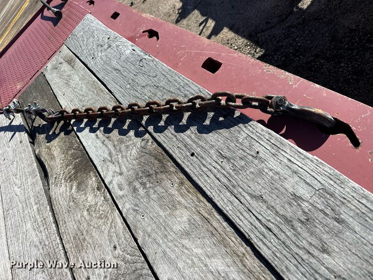 image for item NJ9319 2004 Landoll 345C-35 tilt deck equipment trailer