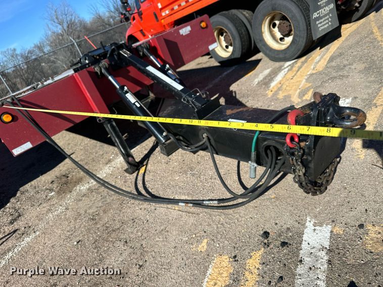 image for item NJ9319 2004 Landoll 345C-35 tilt deck equipment trailer