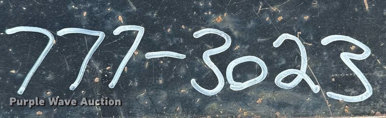 image for item NJ9319 2004 Landoll 345C-35 tilt deck equipment trailer