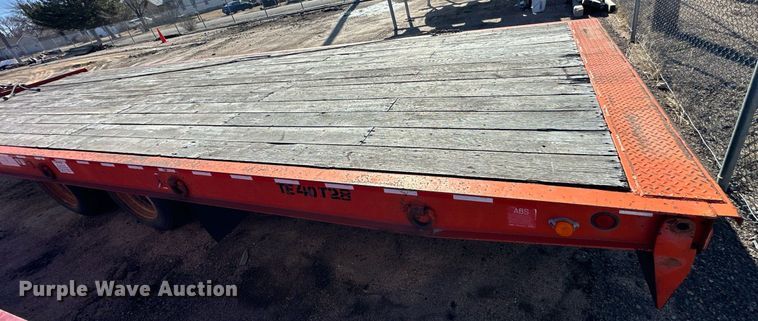 image for item NJ9320 2004 Trail-Eze TE40T28 tilt deck equipment trailer