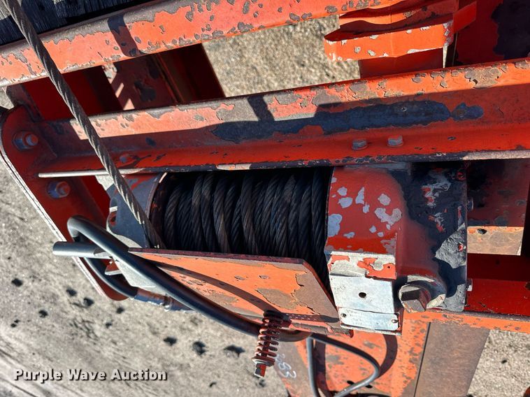 image for item NJ9320 2004 Trail-Eze TE40T28 tilt deck equipment trailer