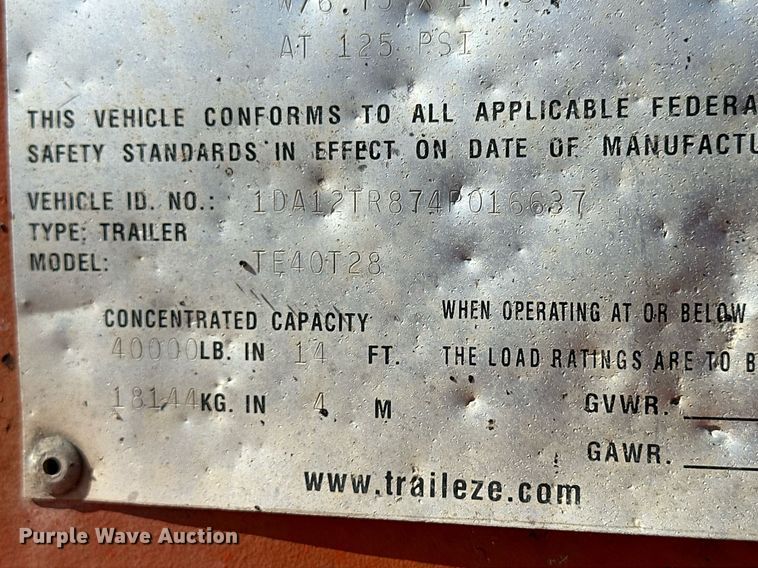 image for item NJ9320 2004 Trail-Eze TE40T28 tilt deck equipment trailer