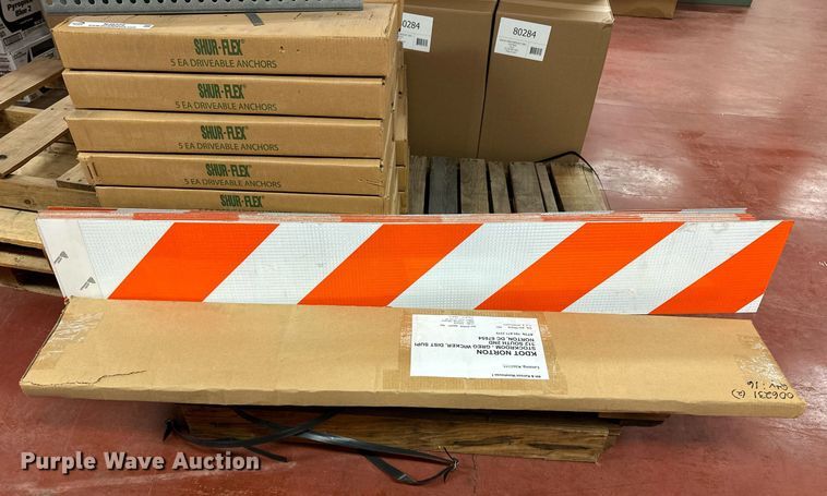 image for item NJ9322 Barricade signs