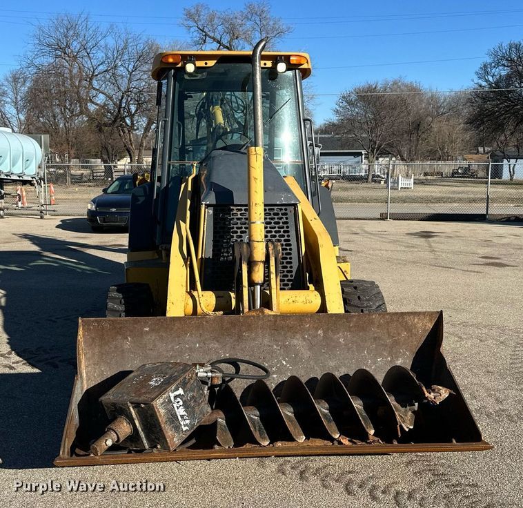 image for item NJ9325 2006 John Deere 310G backhoe