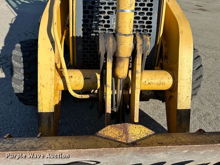 image for item NJ9325 2006 John Deere 310G backhoe