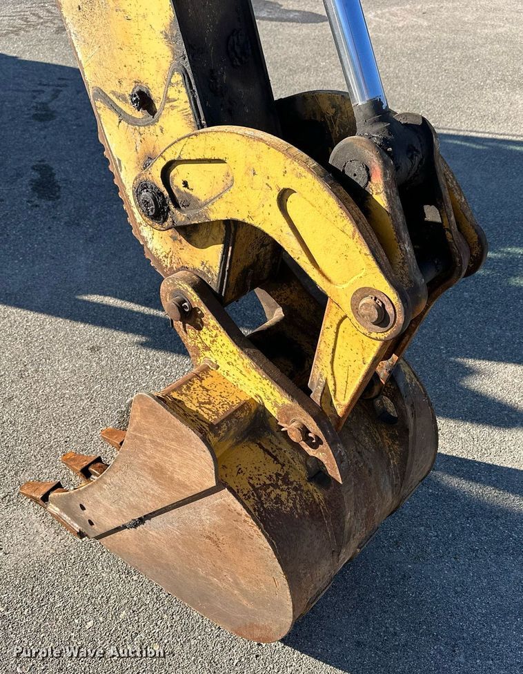 image for item NJ9325 2006 John Deere 310G backhoe