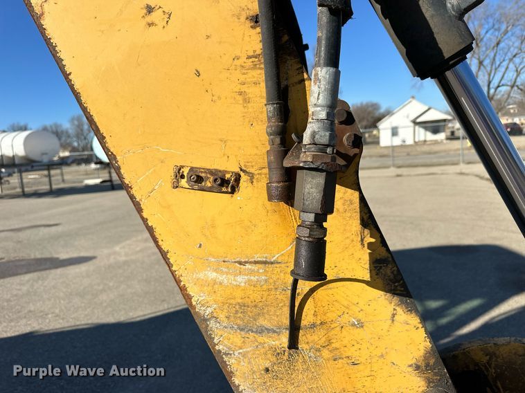 image for item NJ9325 2006 John Deere 310G backhoe