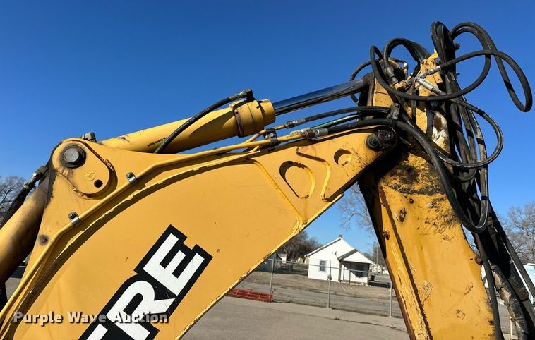 image for item NJ9325 2006 John Deere 310G backhoe