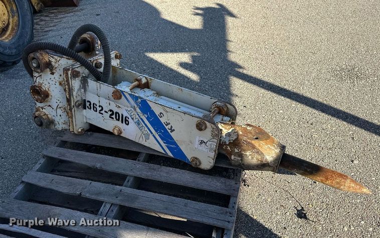 image for item NJ9325 2006 John Deere 310G backhoe