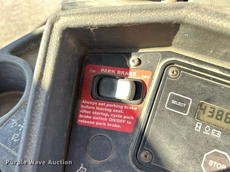 image for item NJ9325 2006 John Deere 310G backhoe