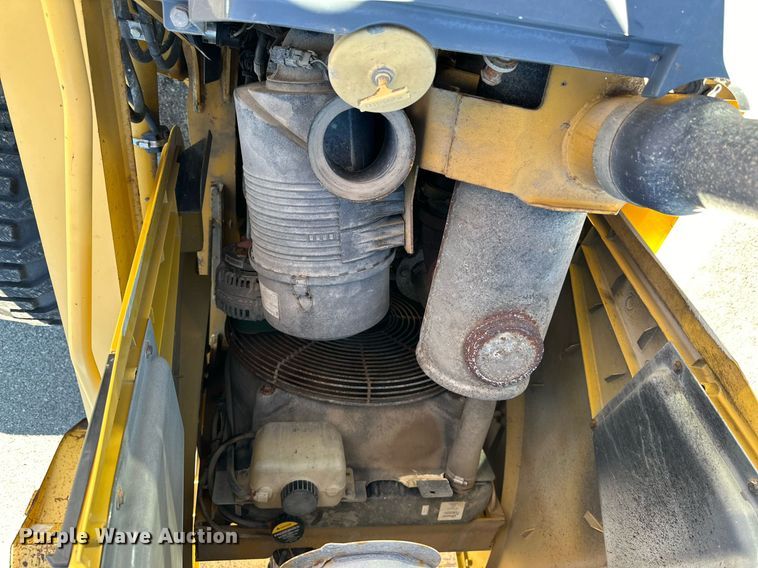 image for item NJ9325 2006 John Deere 310G backhoe