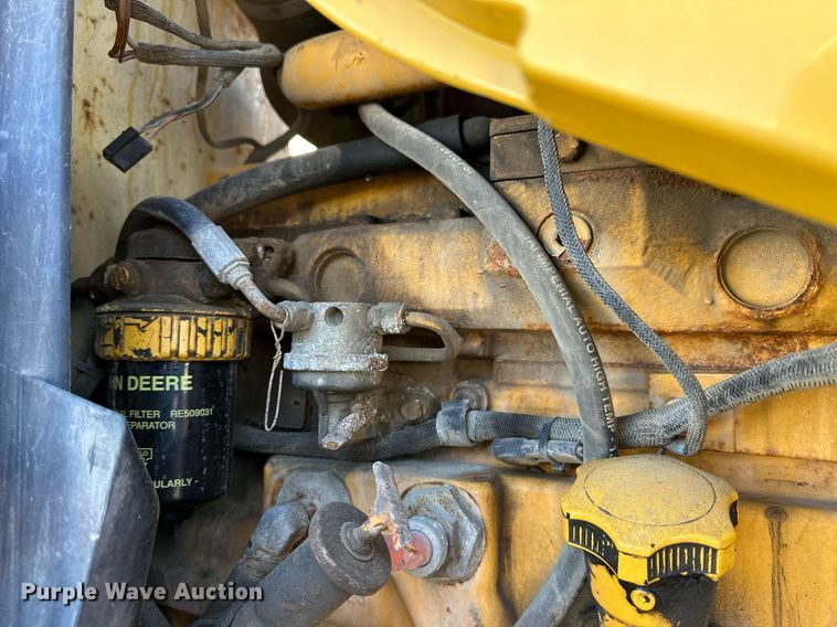 image for item NJ9325 2006 John Deere 310G backhoe